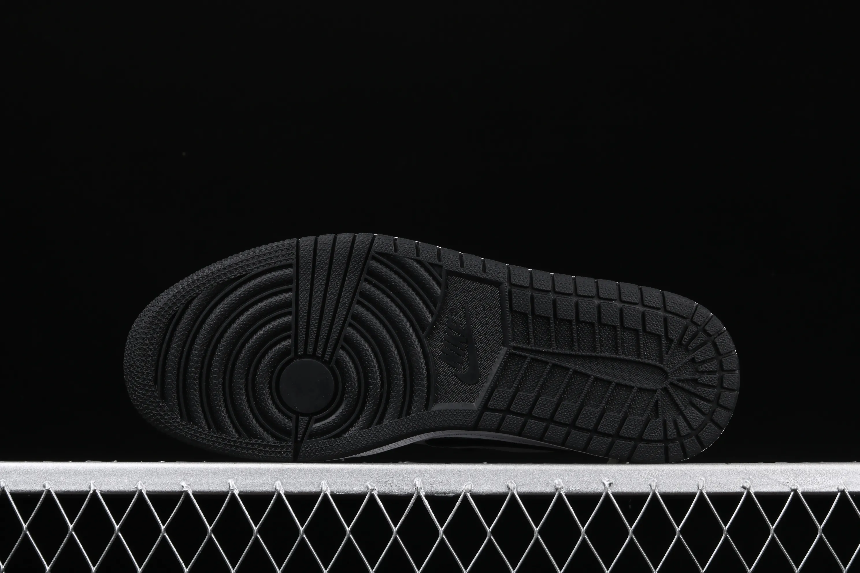 All categories Air Jordan Jordan series basketball shoes Air Jordan 1 Mid Air Jordan 1 Quai 54 Mid (2019) AJ1 Joe 1 China series French streetball four-color mandarin duck CJ9219-001